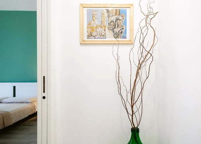 Urban 29 - Modern - Apartment